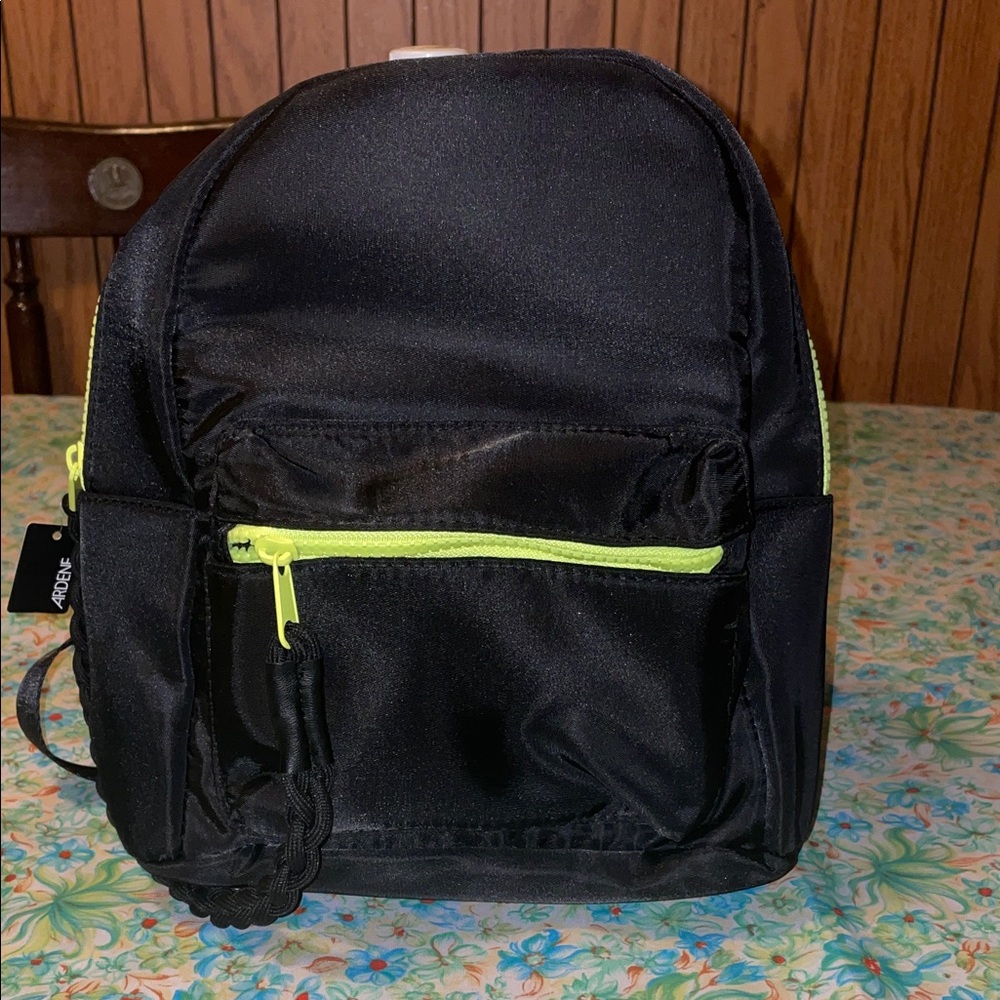 Black & neon yellow Ardene back pack purse (nwt)